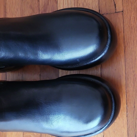 Everlane Puffa Boots - Picture 2 of 8